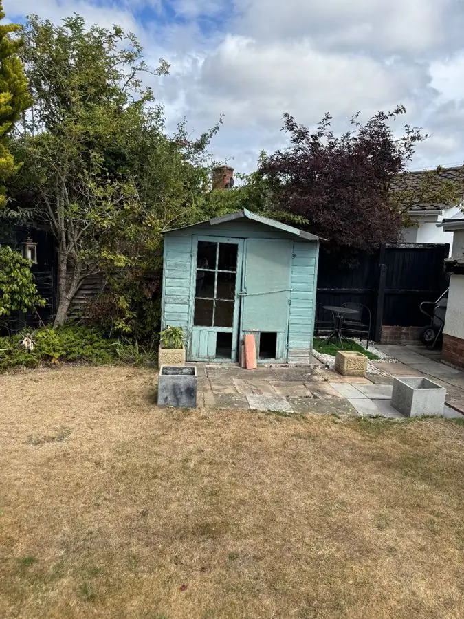 Cottage gazebo garden: the garden before