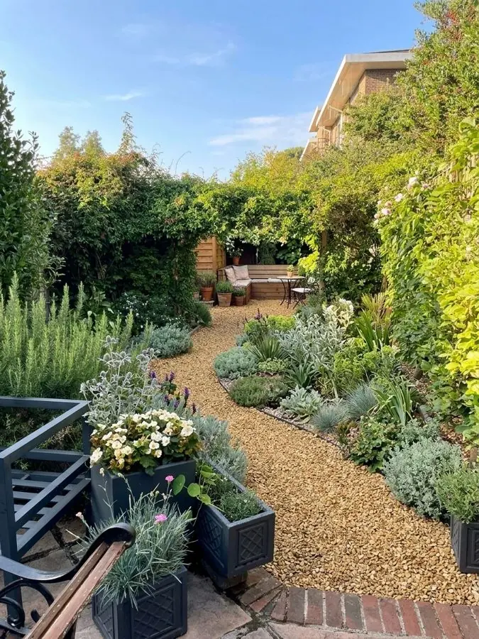 Gravel path to a bench, redesigned
