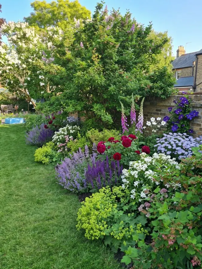A lawn border, soft cottage colours, redesigned